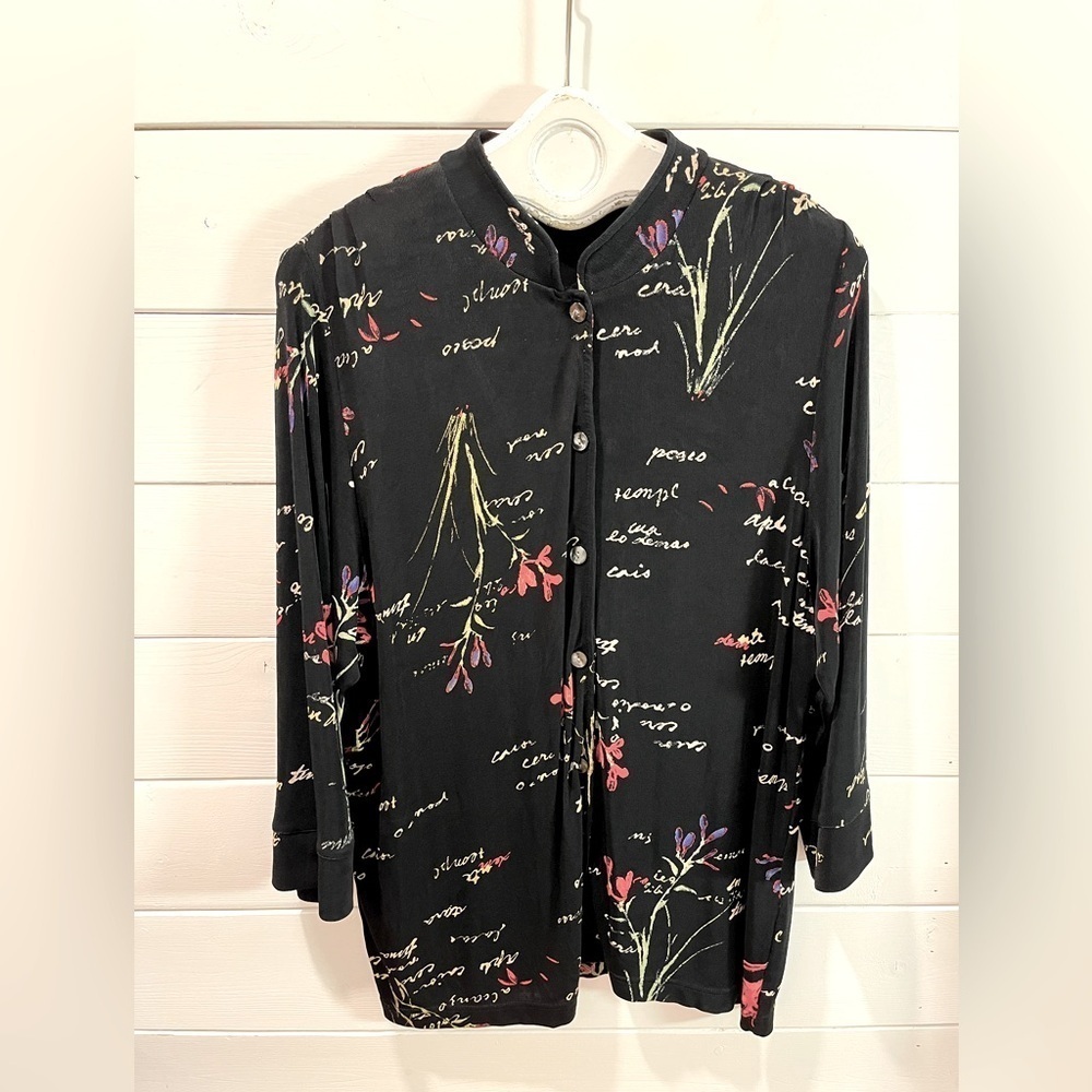 VINTAGE • Black Stretch Floral Shirt • Estimated Size XXL - Picture 2 of 10